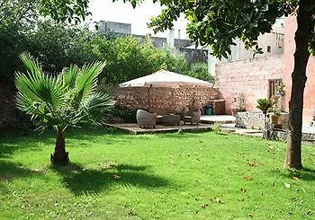 Palazzo Laura مورتشانو دي ليوكا