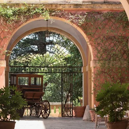 Palazzo Laura 4*