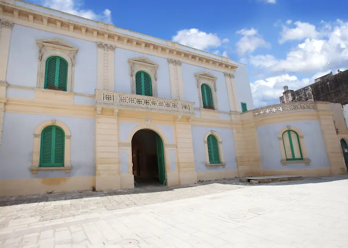 Bed & Breakfast Palazzo Laura 4*
