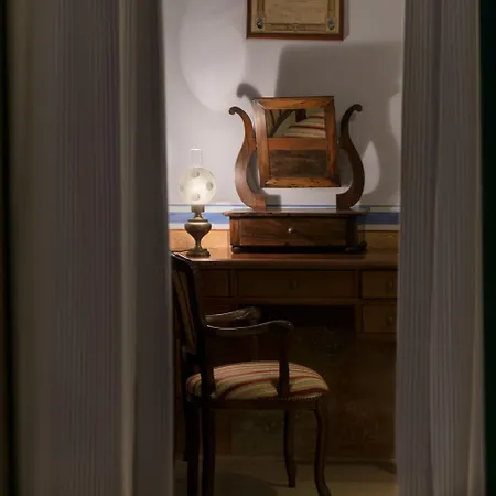 Palazzo Laura 4* מורצ'יאנו די לאוקה