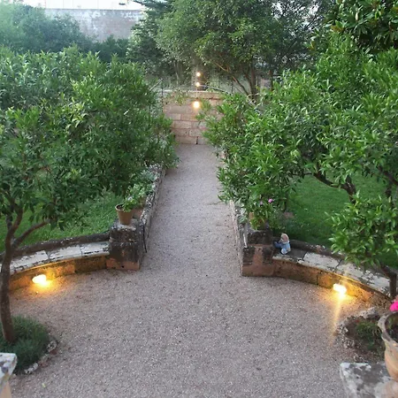 Bed & Breakfast Palazzo Laura 5*