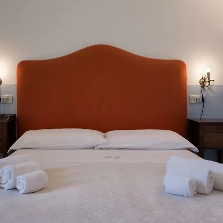 Palazzo Laura Bed & Breakfast
