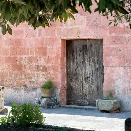 Palazzo Laura Bed & Breakfast 5*
