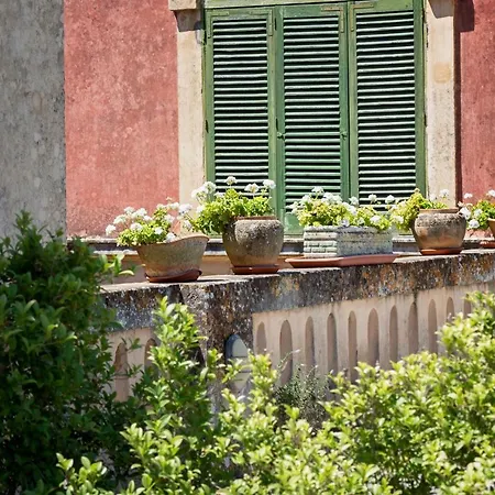 Bed & Breakfast Palazzo Laura