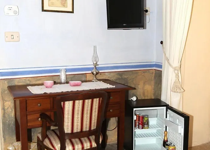 Palazzo Laura Bed & Breakfast